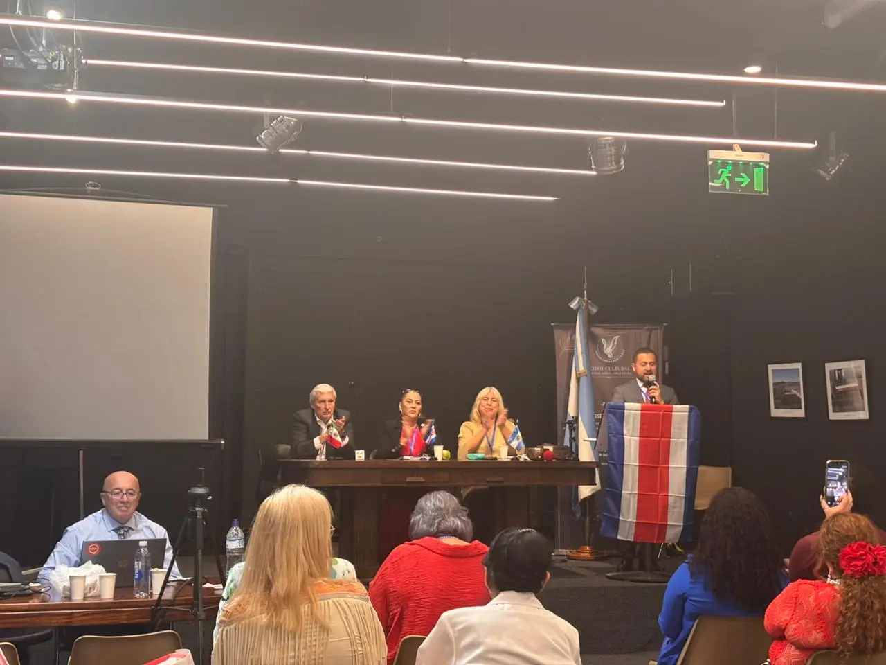 WhatsApp Image 2025-10-24 at 12.30.57 (1)